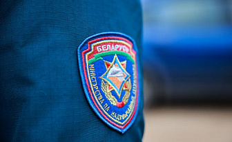 В МЧС предупредили о факторах опасности в связи с сильным ветром