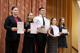 Свидетельства об окончании Новогрудской детской школы искусств вручены 62 выпускникам (+видео и фотоальбом)