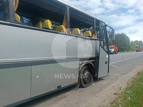 Кадры автобуса с детьми из Беларуси, в который попал украинский дрон