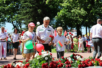 Віншаванне дэпутата Палаты прадстаўнікоў Нацыянальнага сходу Рэспублікі Беларусь Аляксандра Сонгіна і члена Савета Рэспублікі Нацыянальнага сходу Рэспублікі Беларусь Ігара Жука з Днём Незалежнасці Рэспублікі Беларусь