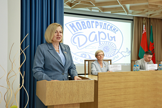 Елена Пасюта обсудила с коллективом филиала «Новогрудские Дары» развитие региона и поддержку молодежи